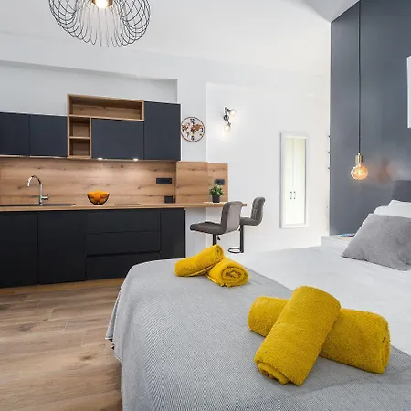 Reizendes Nur 250 Meter Zum Mit Privater Terrasse, Grill, Wifi *