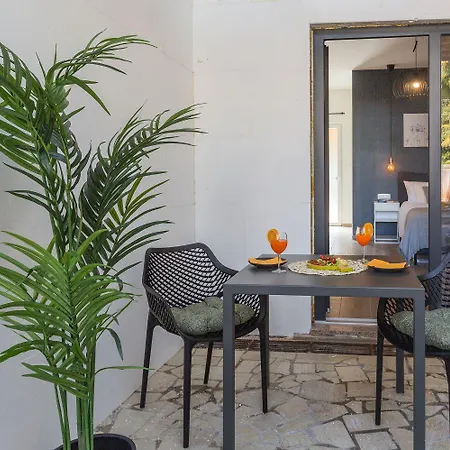Διαμέρισμα Reizendes Nur 250 Meter Zum Mit Privater Terrasse, Grill, Wifi *
